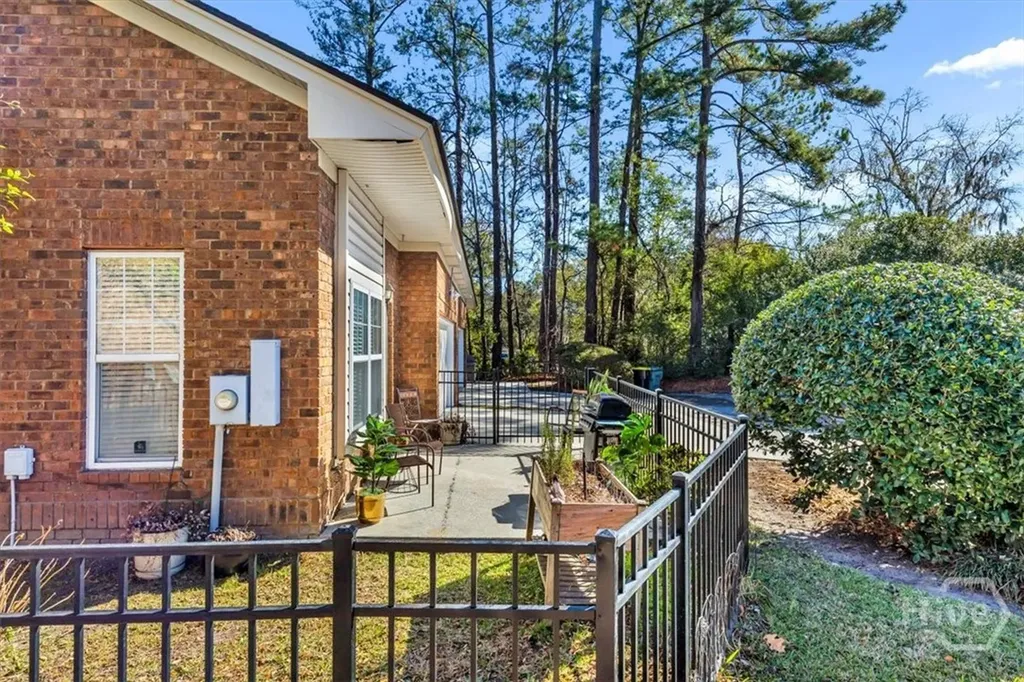 6 Roundtree Circle Savannah GA 31405