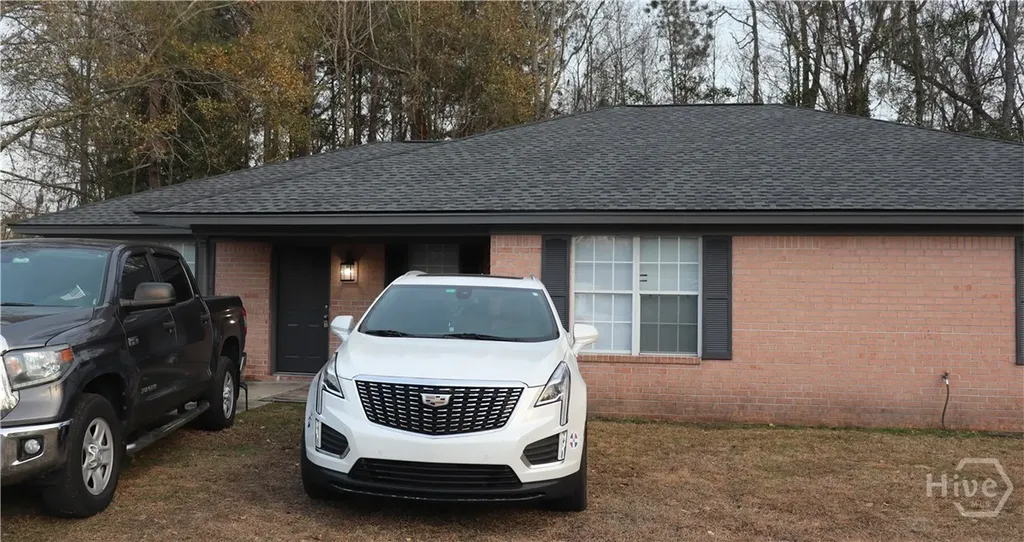 4 Glen Oaks Court Savannah GA 31405