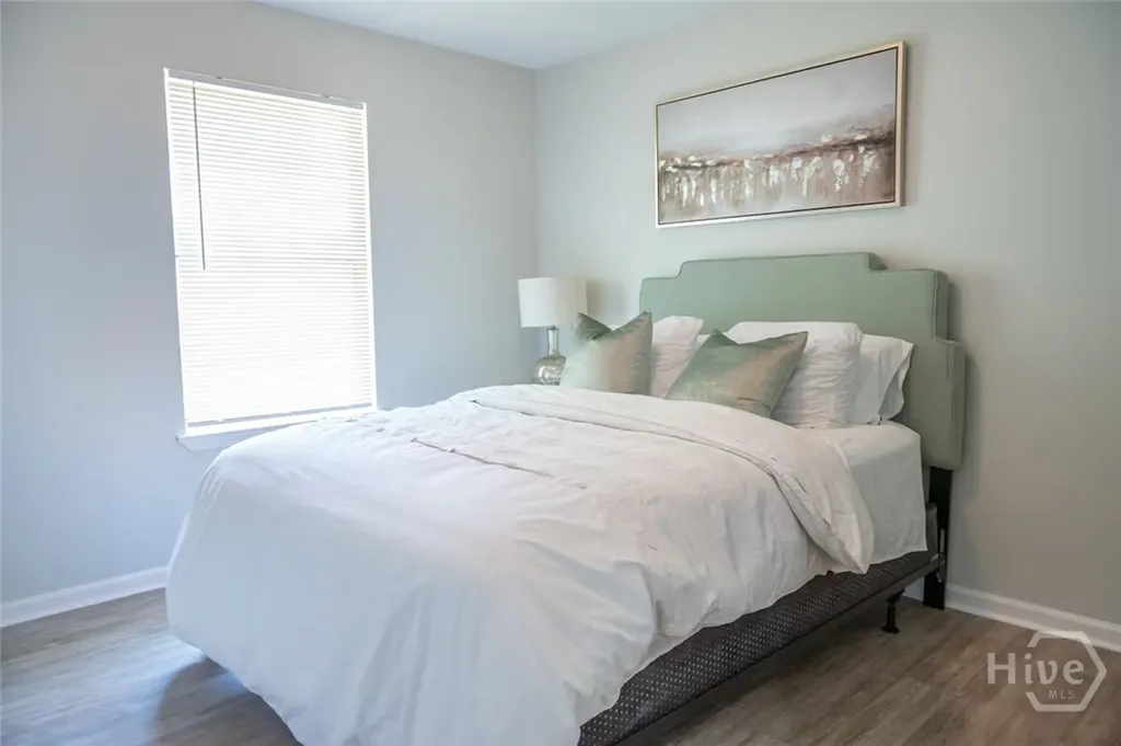 4 Glen Oaks Court Savannah GA 31405
