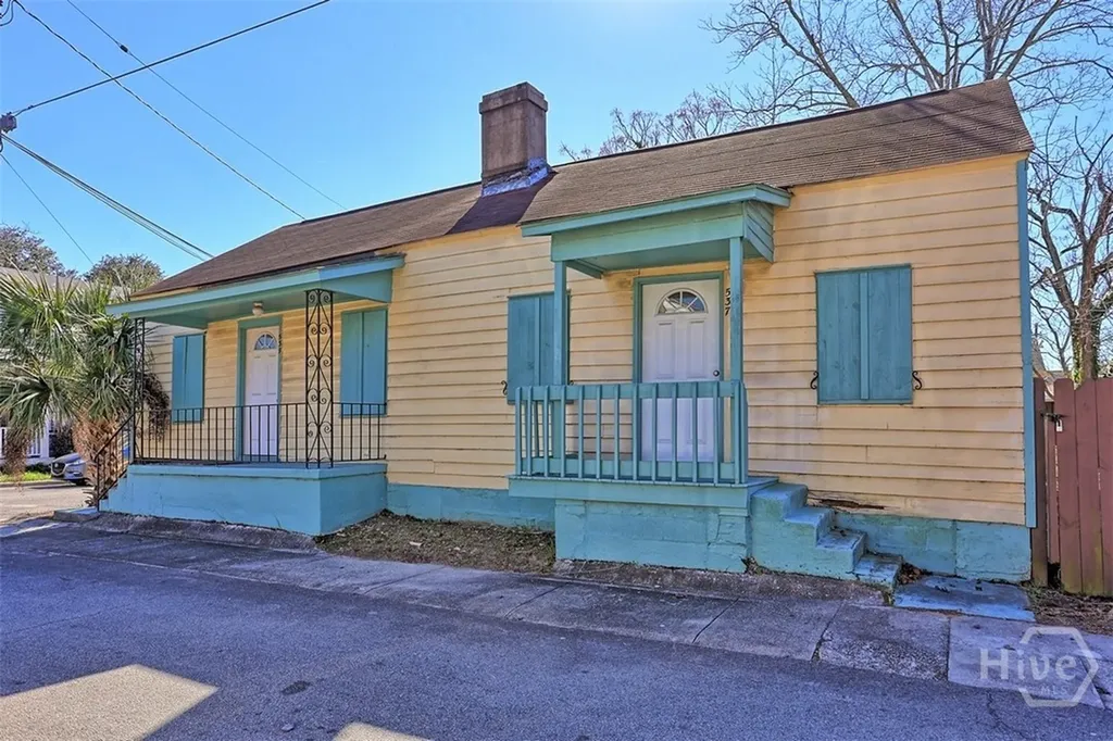 537 Hartridge Street Savannah GA 31401