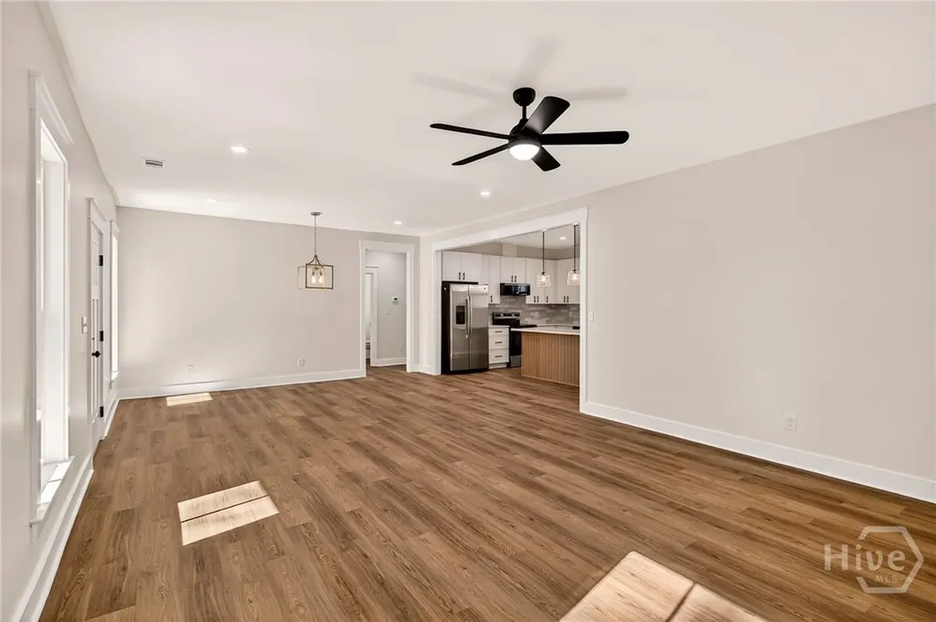 2322 Bonaventure Road Savannah GA 31404