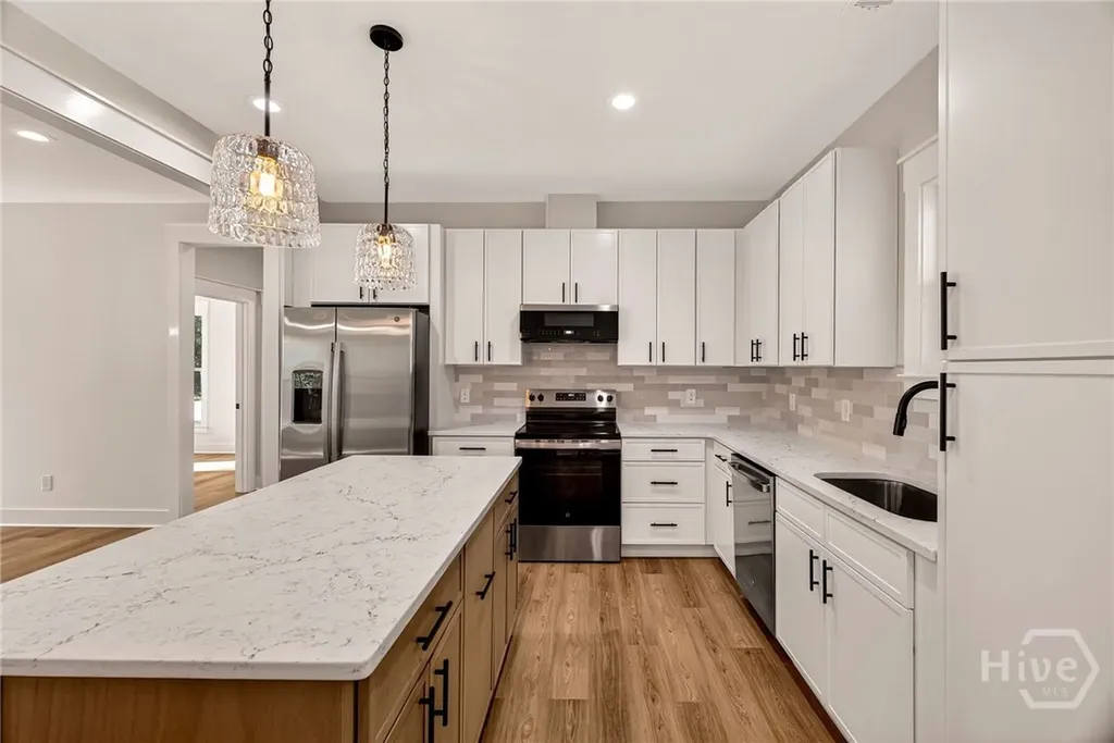 2322 Bonaventure Road Savannah GA 31404