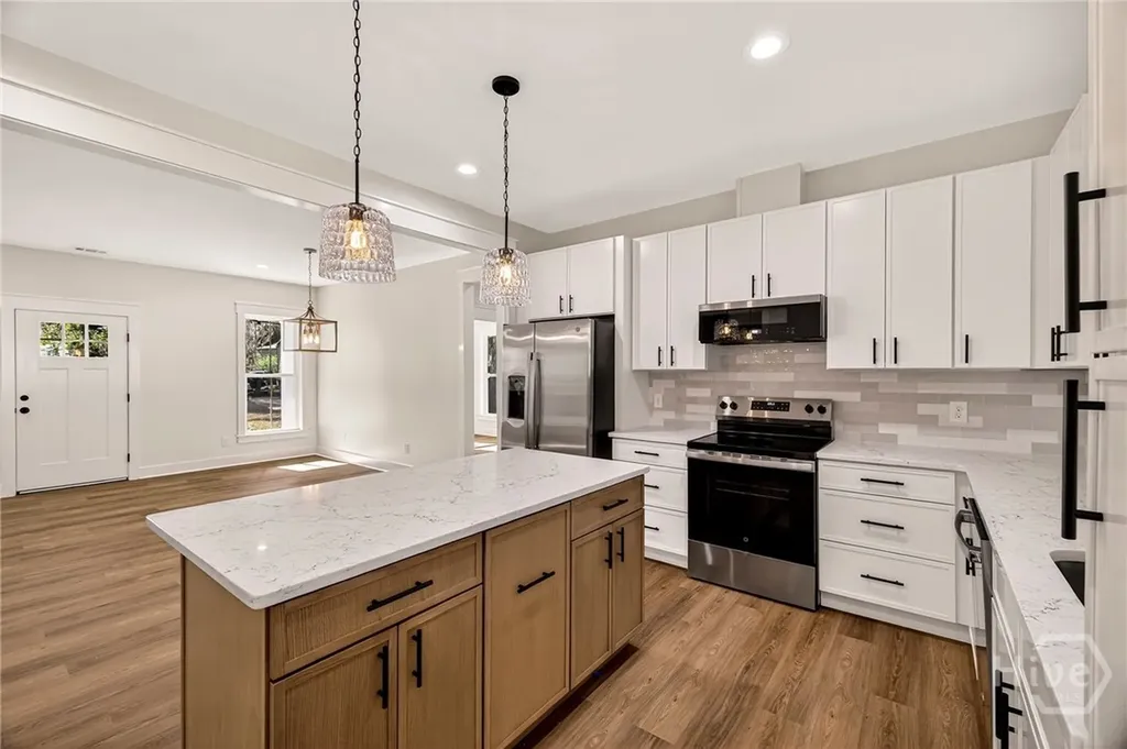 2322 Bonaventure Road Savannah GA 31404