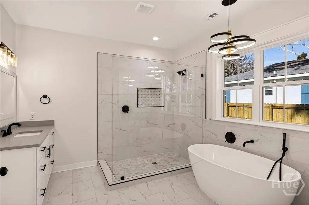 2322 Bonaventure Road Savannah GA 31404