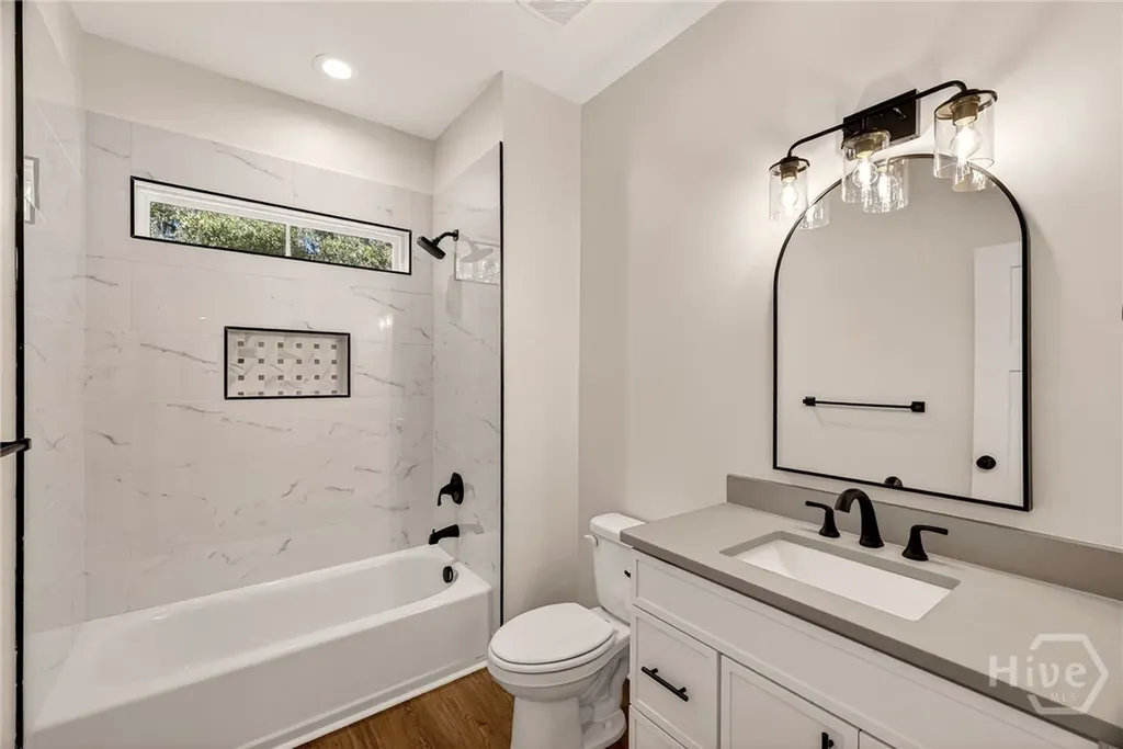 2322 Bonaventure Road Savannah GA 31404