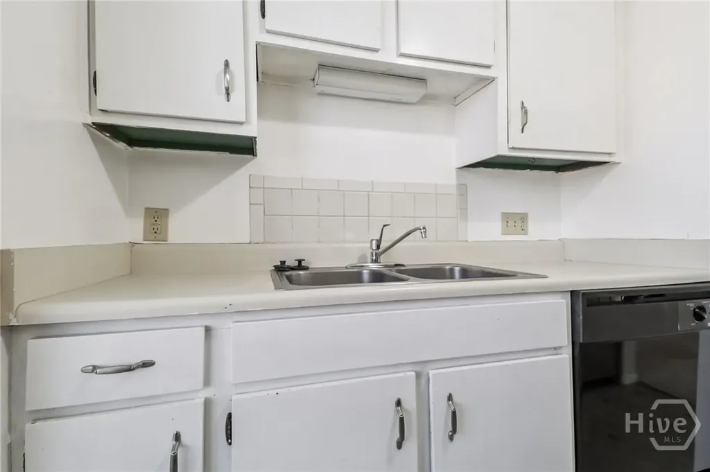 56 Knollwood Circle Savannah GA 31419