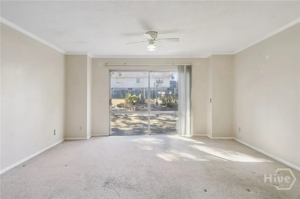 56 Knollwood Circle Savannah GA 31419