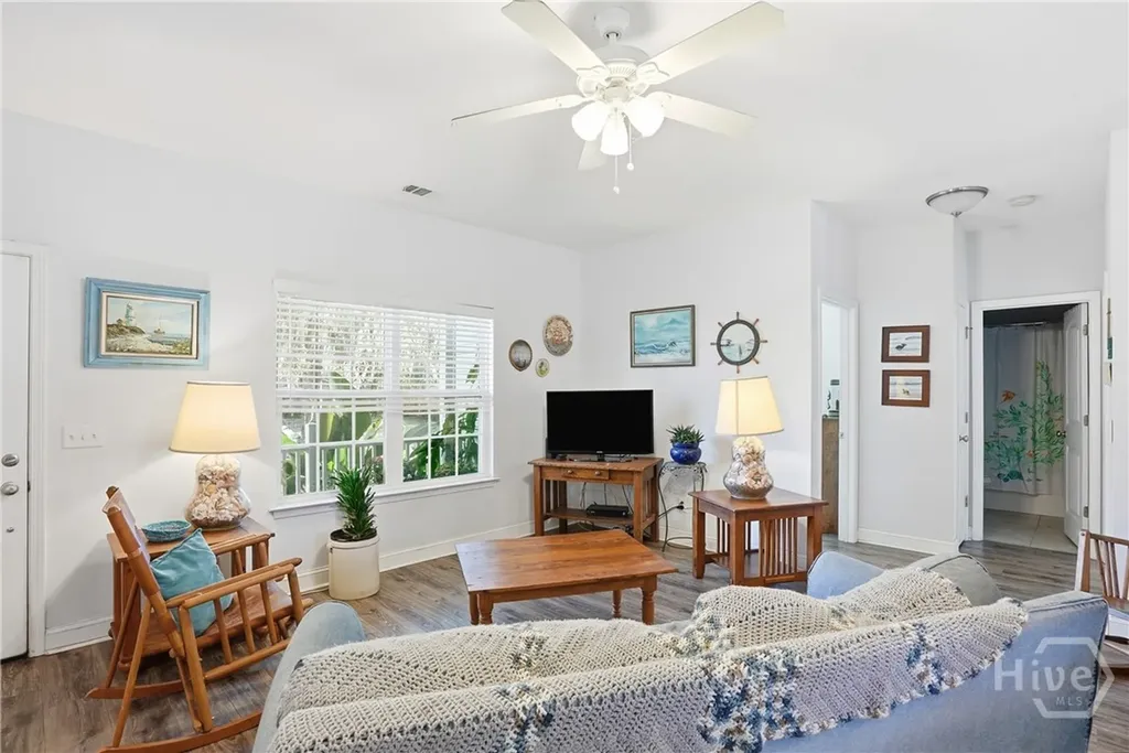 613 Leaning Oaks Drive Savannah GA 31410