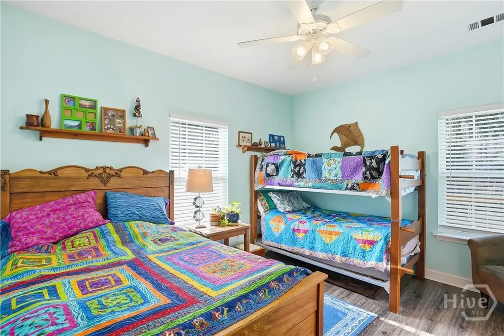 613 Leaning Oaks Drive Savannah GA 31410