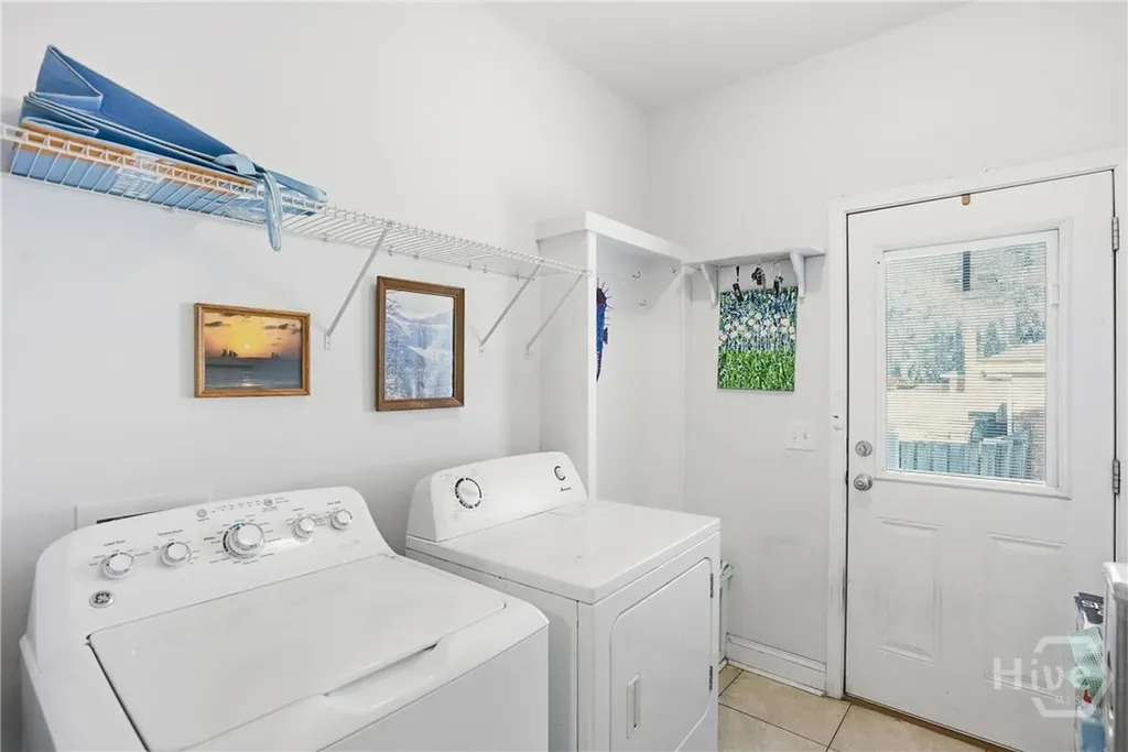 613 Leaning Oaks Drive Savannah GA 31410
