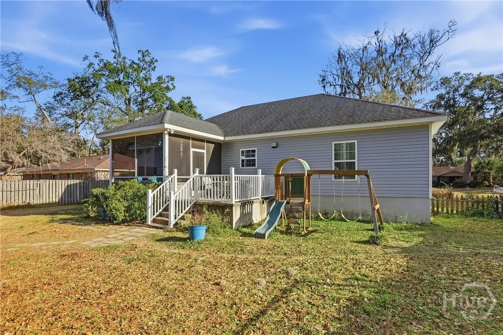613 Leaning Oaks Drive Savannah GA 31410