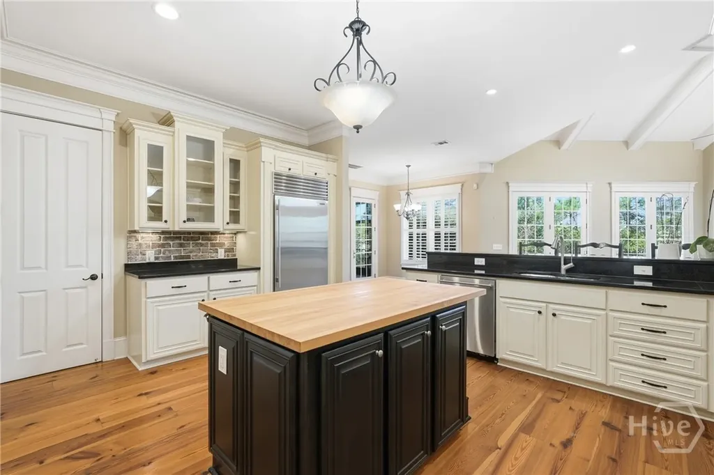 9 Wood Duck Drive Savannah GA 31405