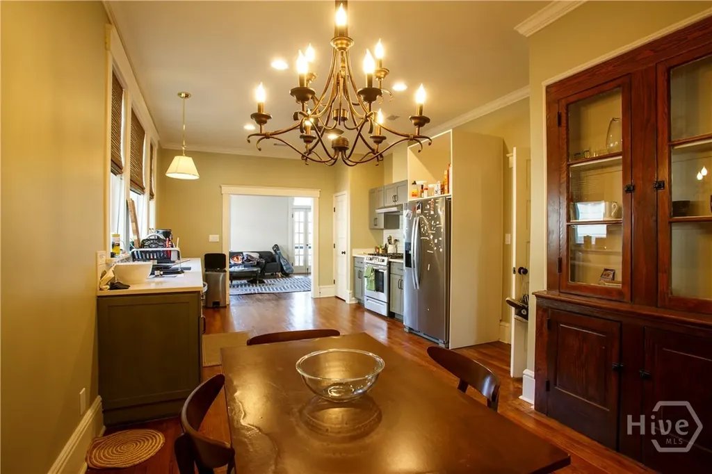 921 E Waldburg Street Savannah GA 31401