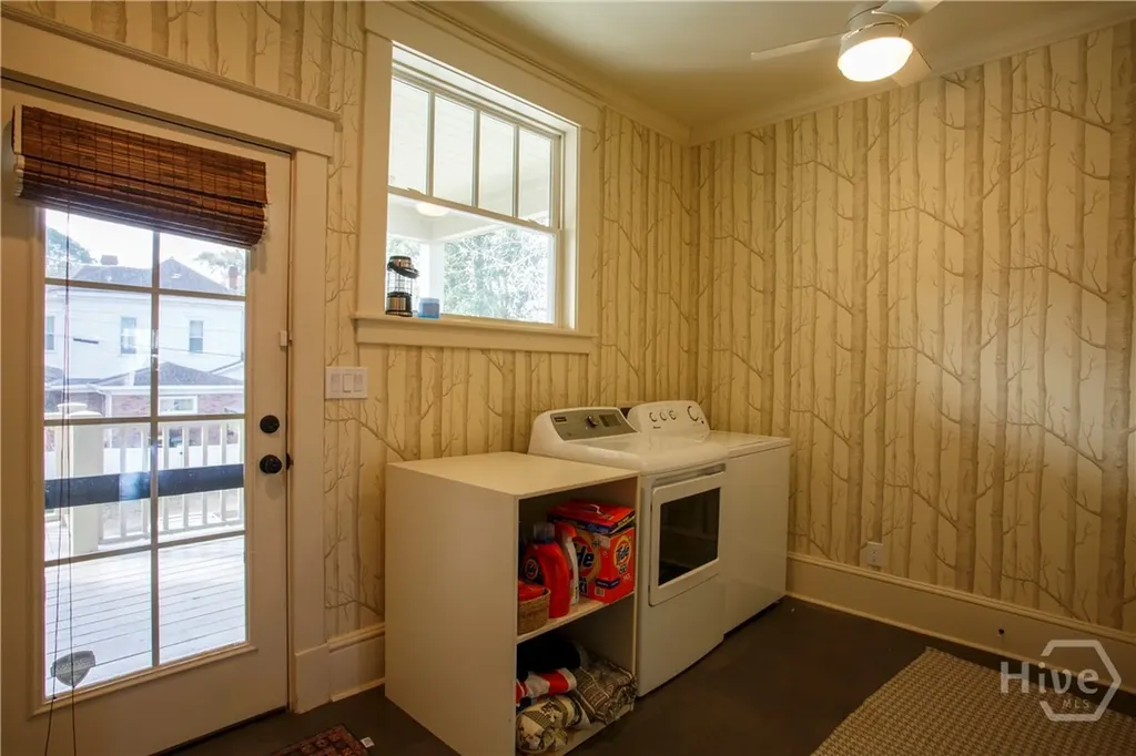 921 E Waldburg Street Savannah GA 31401