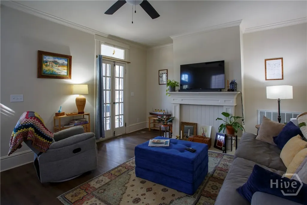 921 E Waldburg Street Savannah GA 31401