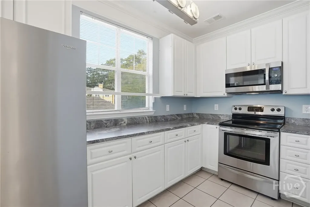 3212 Whitemarsh Way Savannah GA 31410