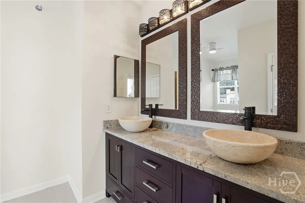 3212 Whitemarsh Way Savannah GA 31410