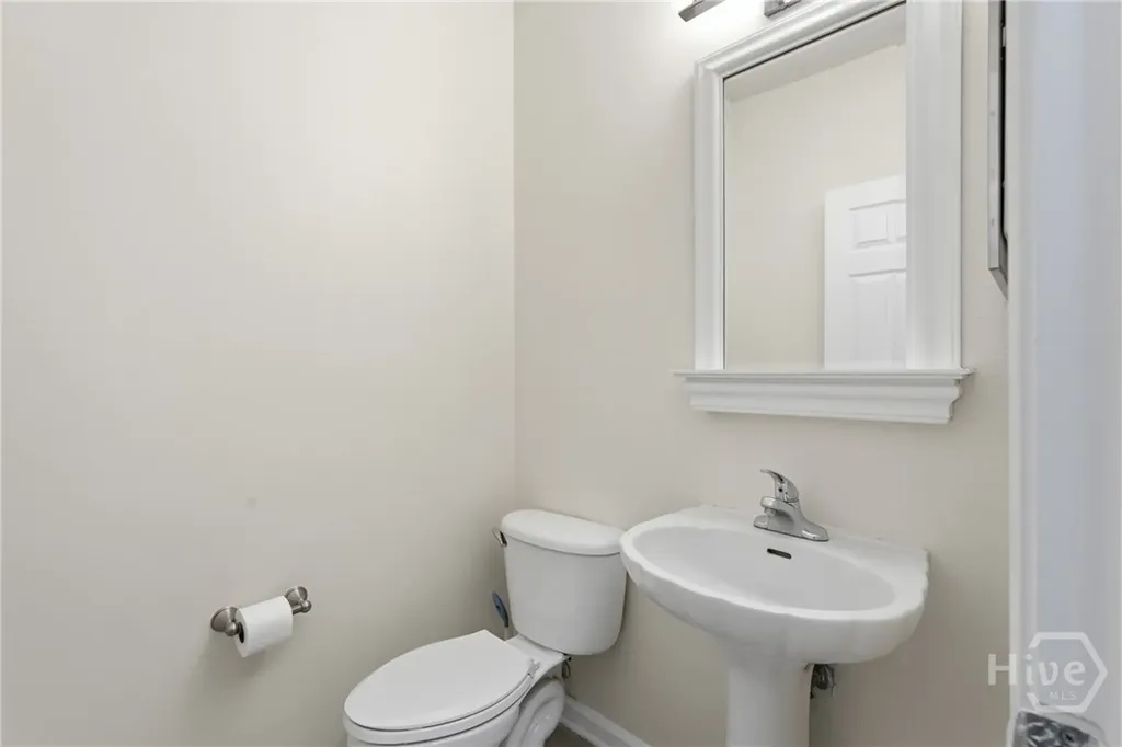 3212 Whitemarsh Way Savannah GA 31410
