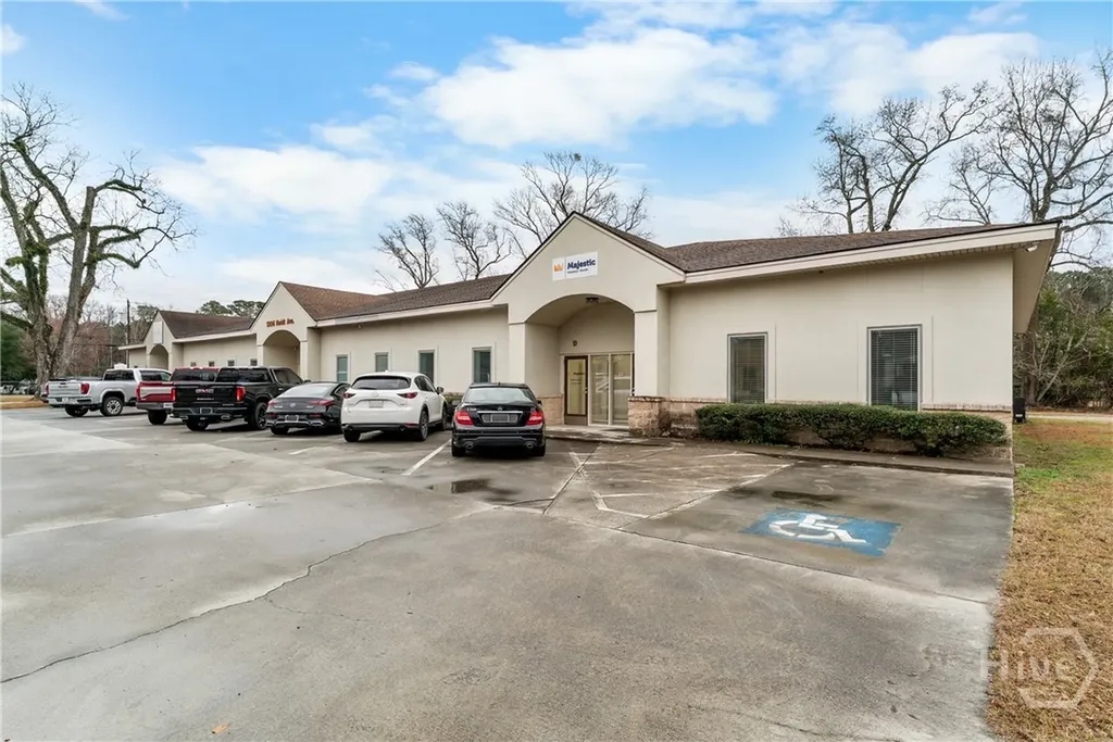1306 Heidt Savannah GA 31408