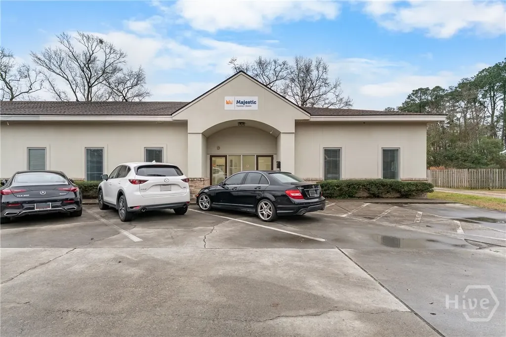 1306 Heidt Savannah GA 31408