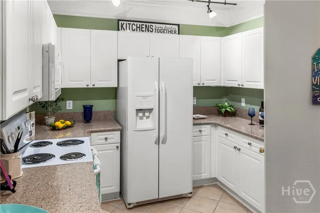 1324 Whitemarsh Way Savannah GA 31410