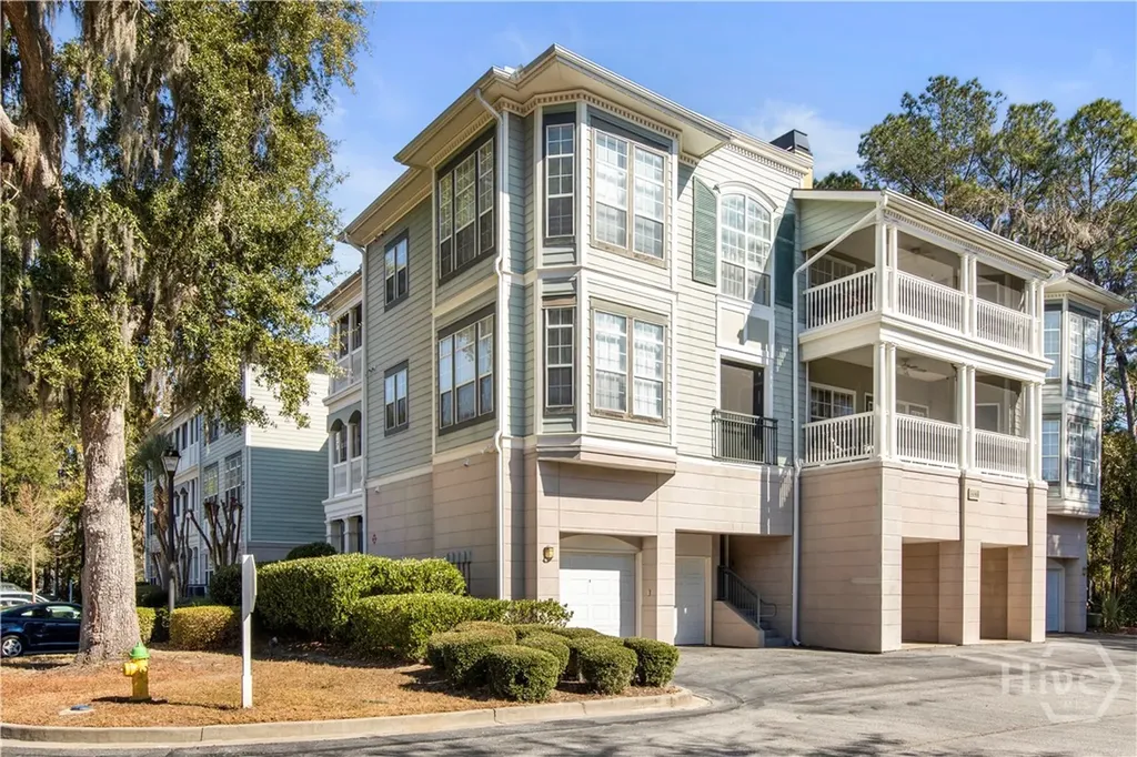 1324 Whitemarsh Way Savannah GA 31410