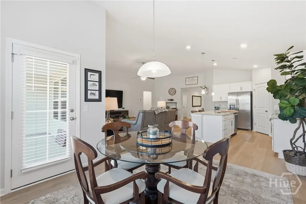 28 Flagler Drive Savannah GA 31419