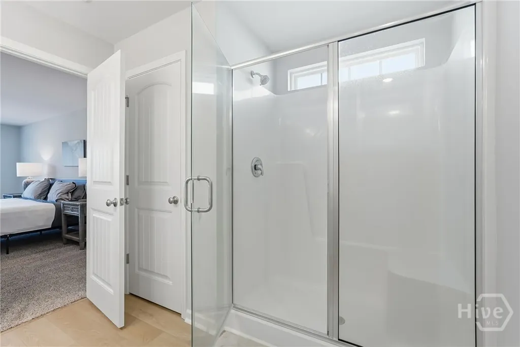 28 Flagler Drive Savannah GA 31419