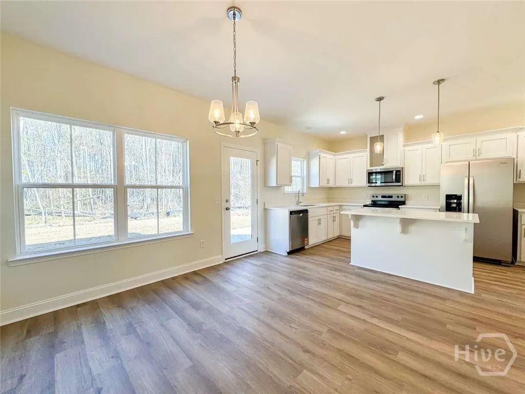 190 Providence Loop Hinesville GA 31313