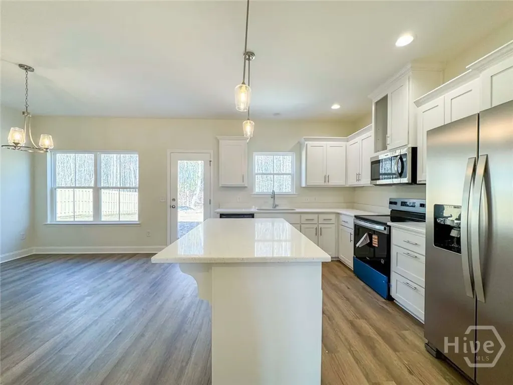 190 Providence Loop Hinesville GA 31313