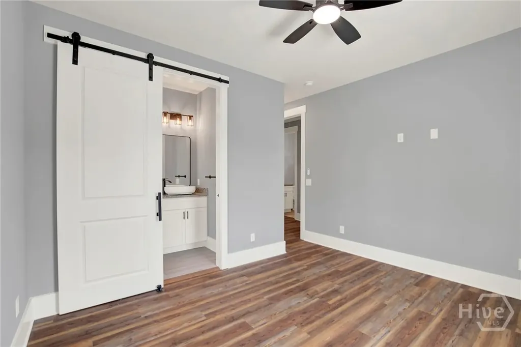 1012 Atlantic Savannah GA 31401