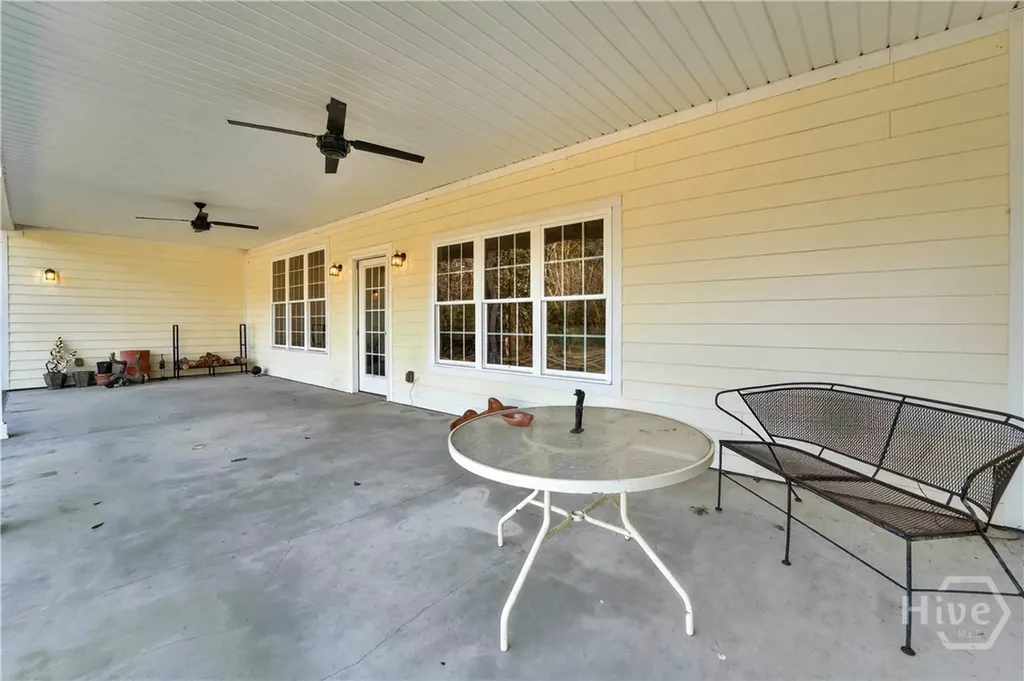 1225 E Hampton Drive Statesboro GA 30461