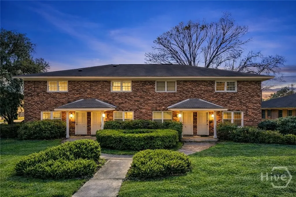 3 Berkley Place Savannah GA 31405