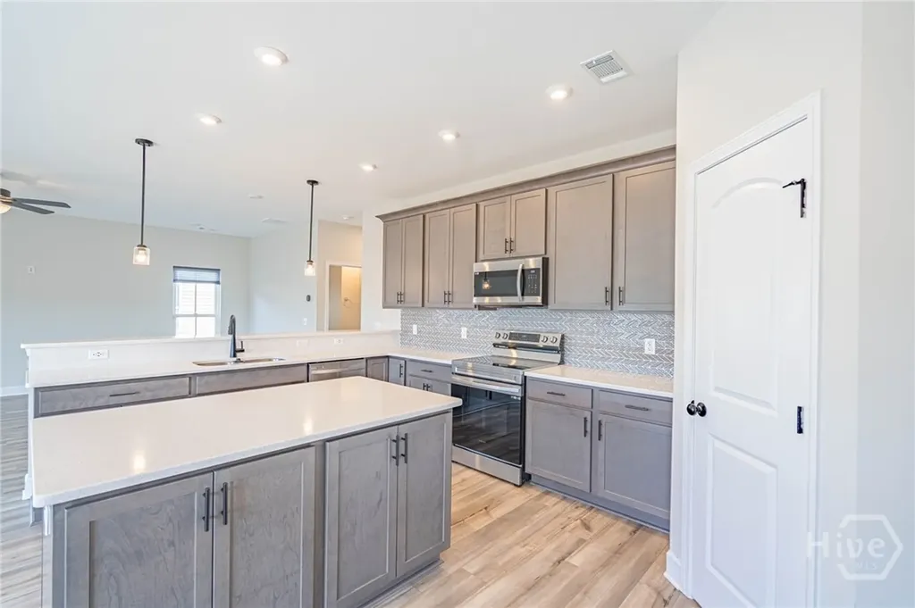 203 Alyssa Avenue Guyton GA 31312