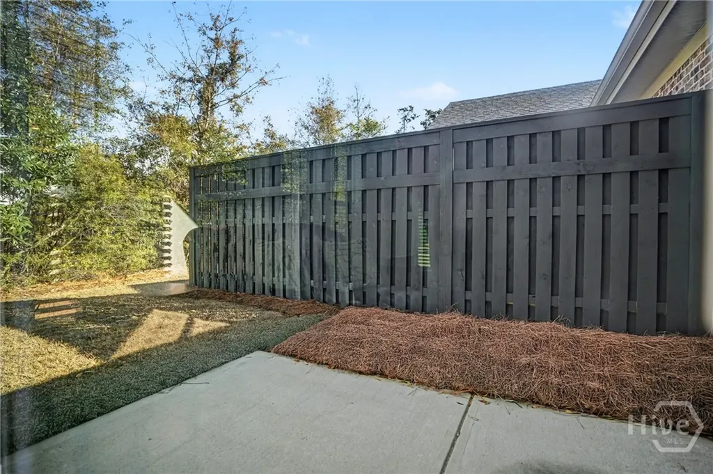 111B Hope Lane Savannah GA 31406