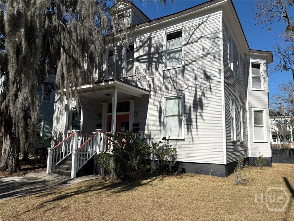 836 E Henry Street Savannah GA 31401