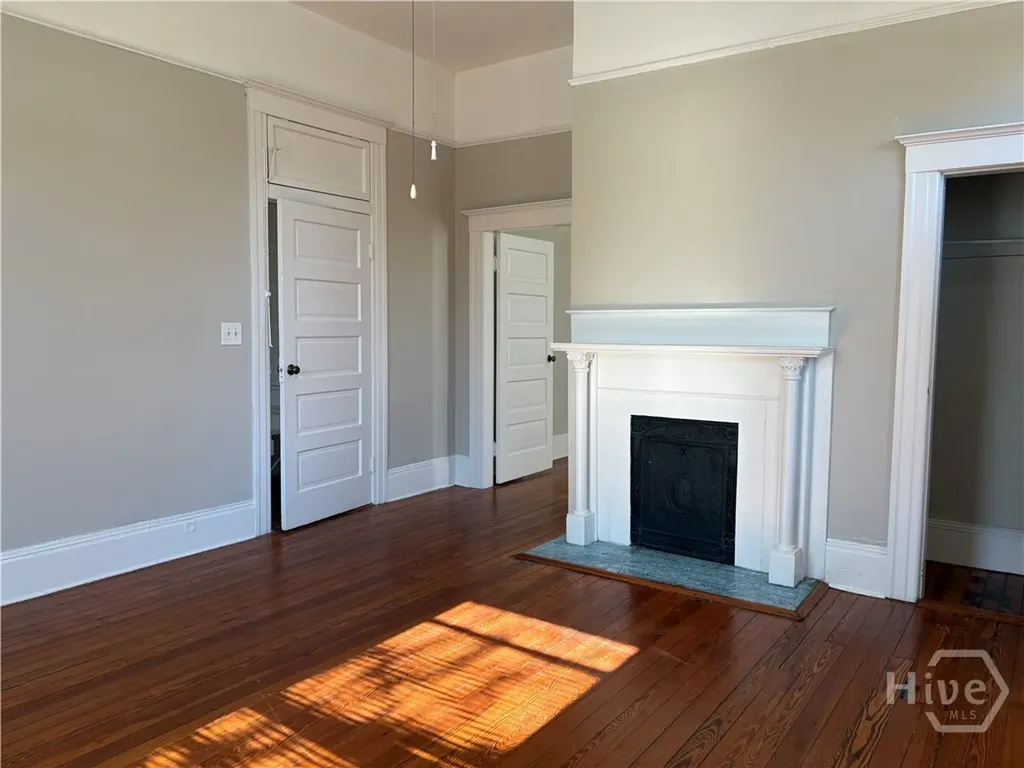 836 E Henry Street Savannah GA 31401