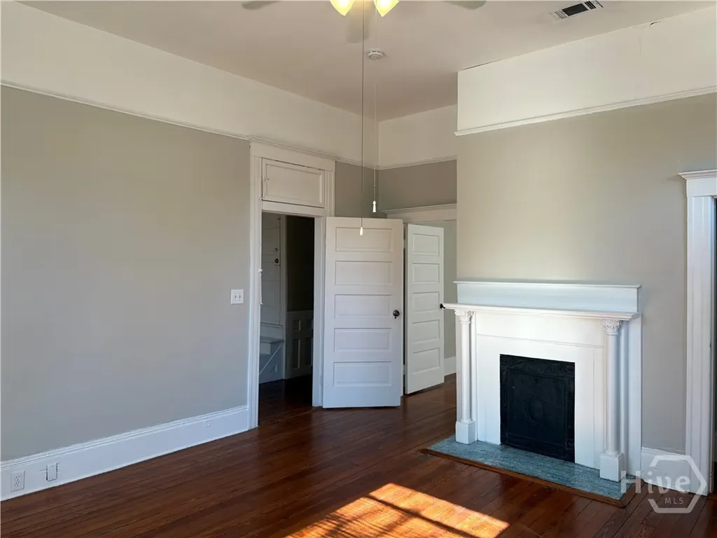 836 E Henry Street Savannah GA 31401