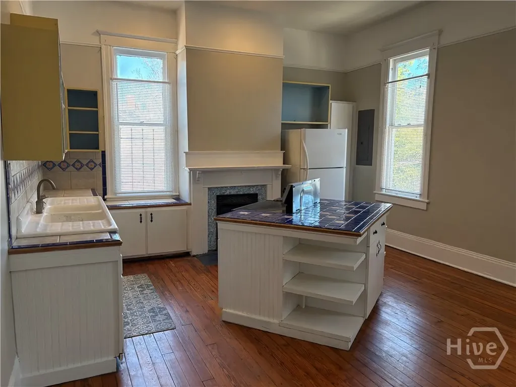 836 E Henry Street Savannah GA 31401