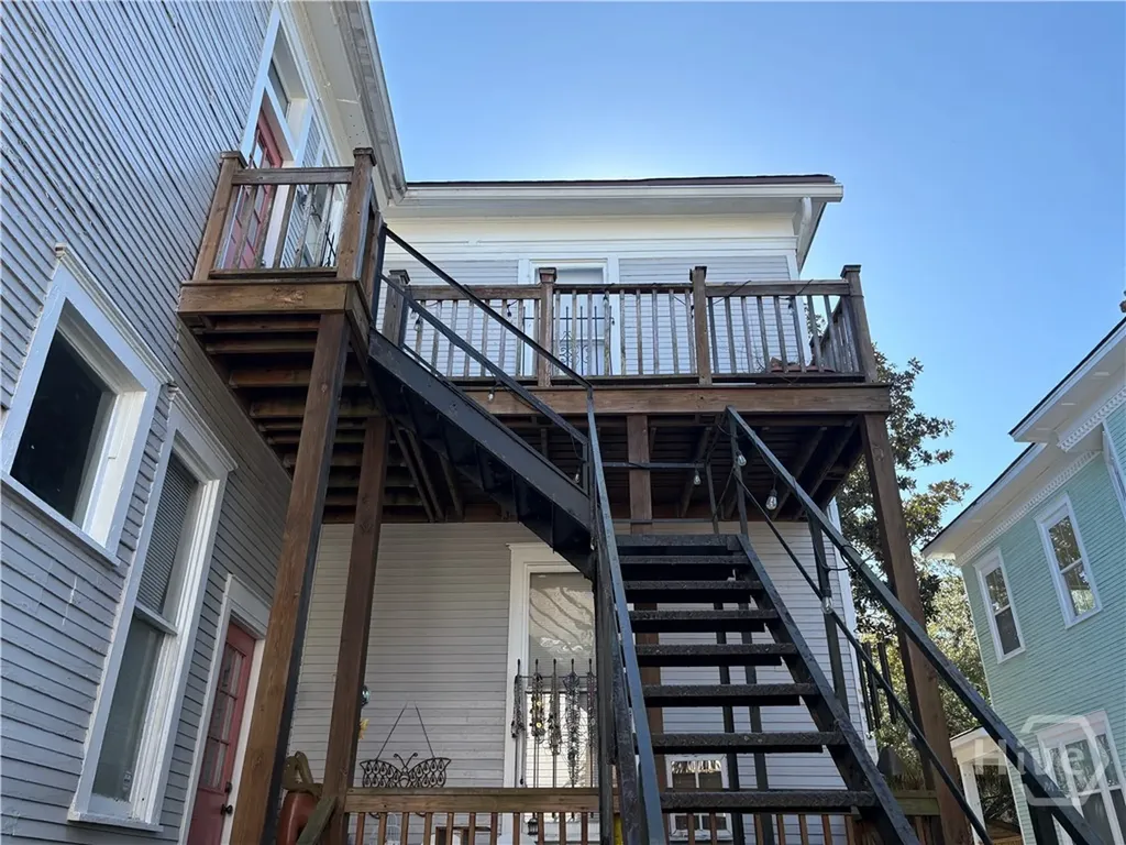 836 E Henry Street Savannah GA 31401