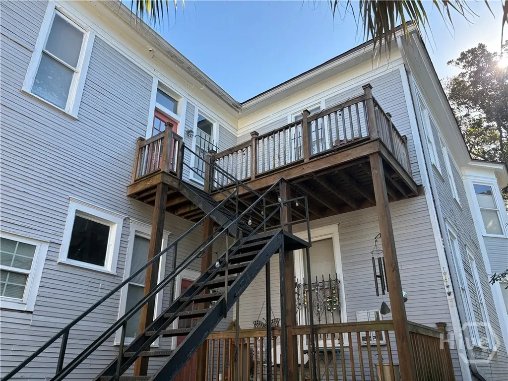 836 E Henry Street Savannah GA 31401
