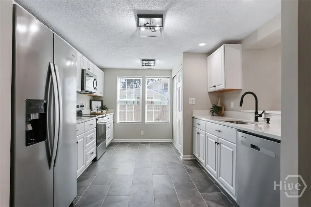 3127 Gilbert Street Savannah GA 31404