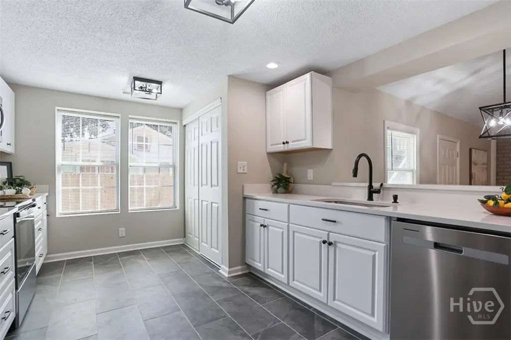 3127 Gilbert Street Savannah GA 31404