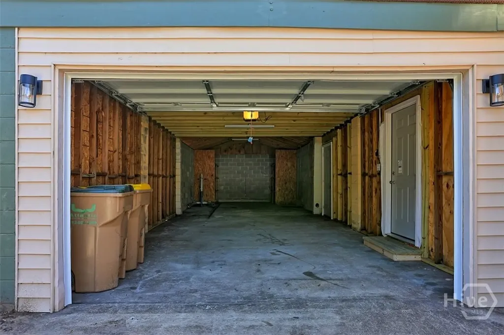 3127 Gilbert Street Savannah GA 31404