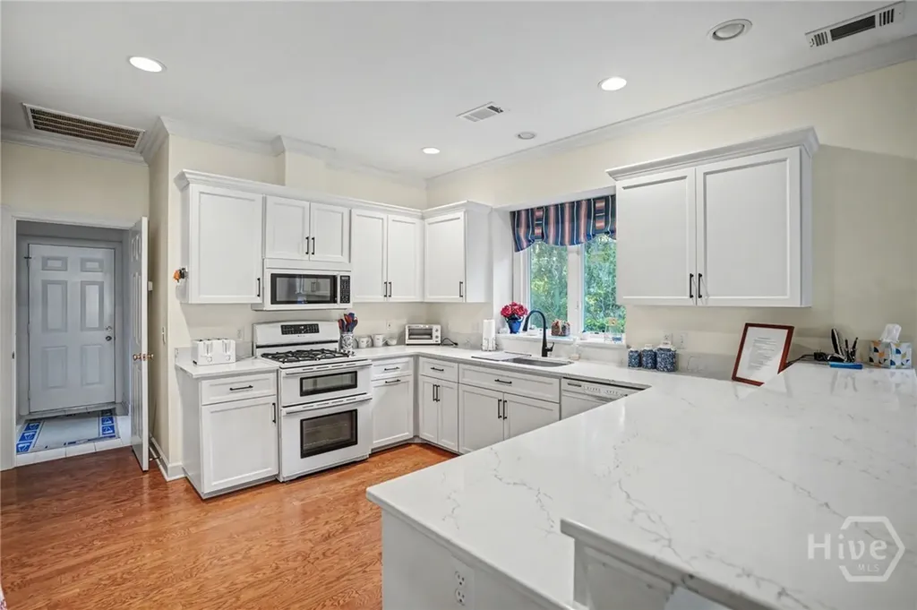 4 Odingsell Lane Savannah GA 31411
