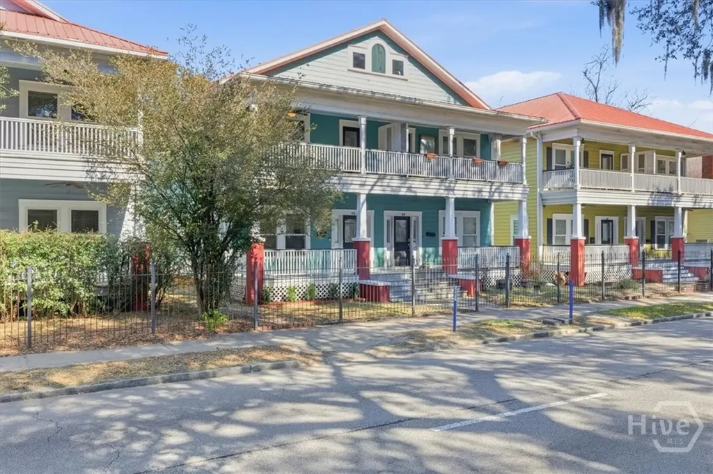 516 W 37th Street Savannah GA 31415