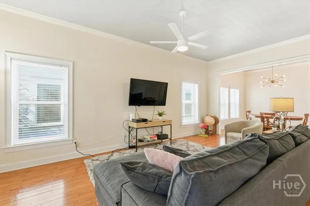 516 W 37th Street Savannah GA 31415