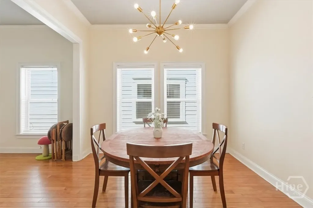 516 W 37th Street Savannah GA 31415