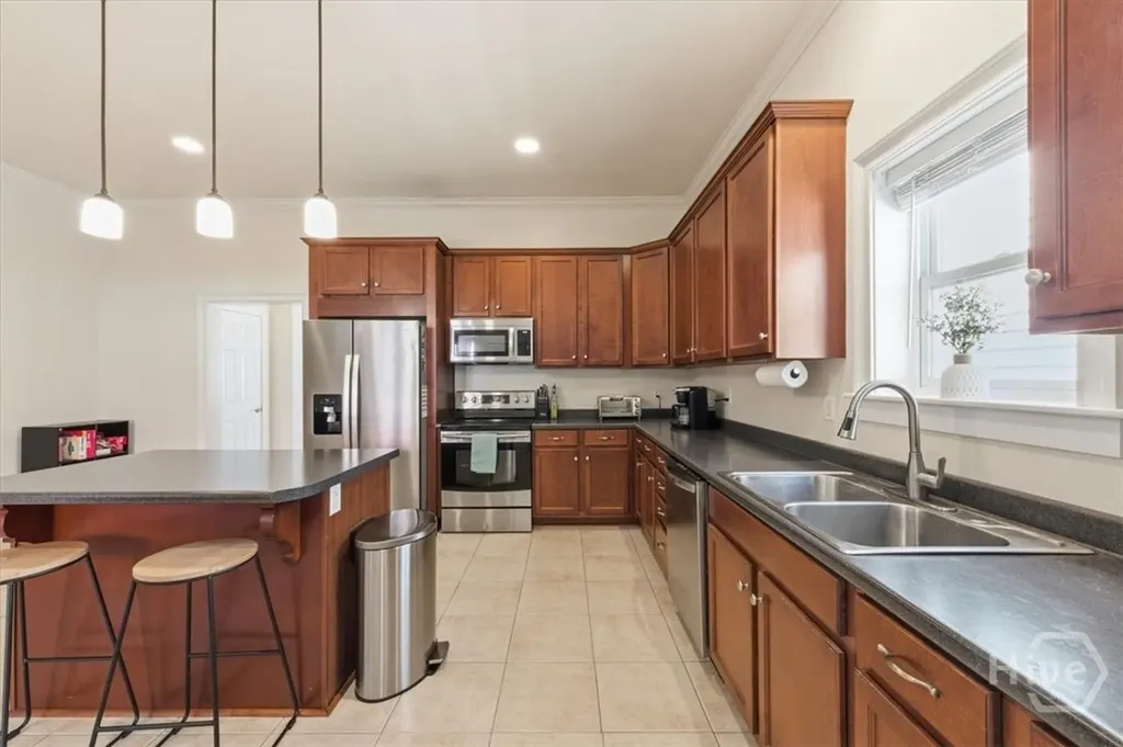 516 W 37th Street Savannah GA 31415
