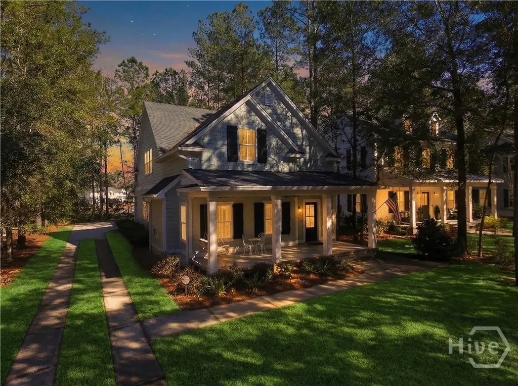 145 Blackjack Oak Drive E Richmond Hill GA 31324